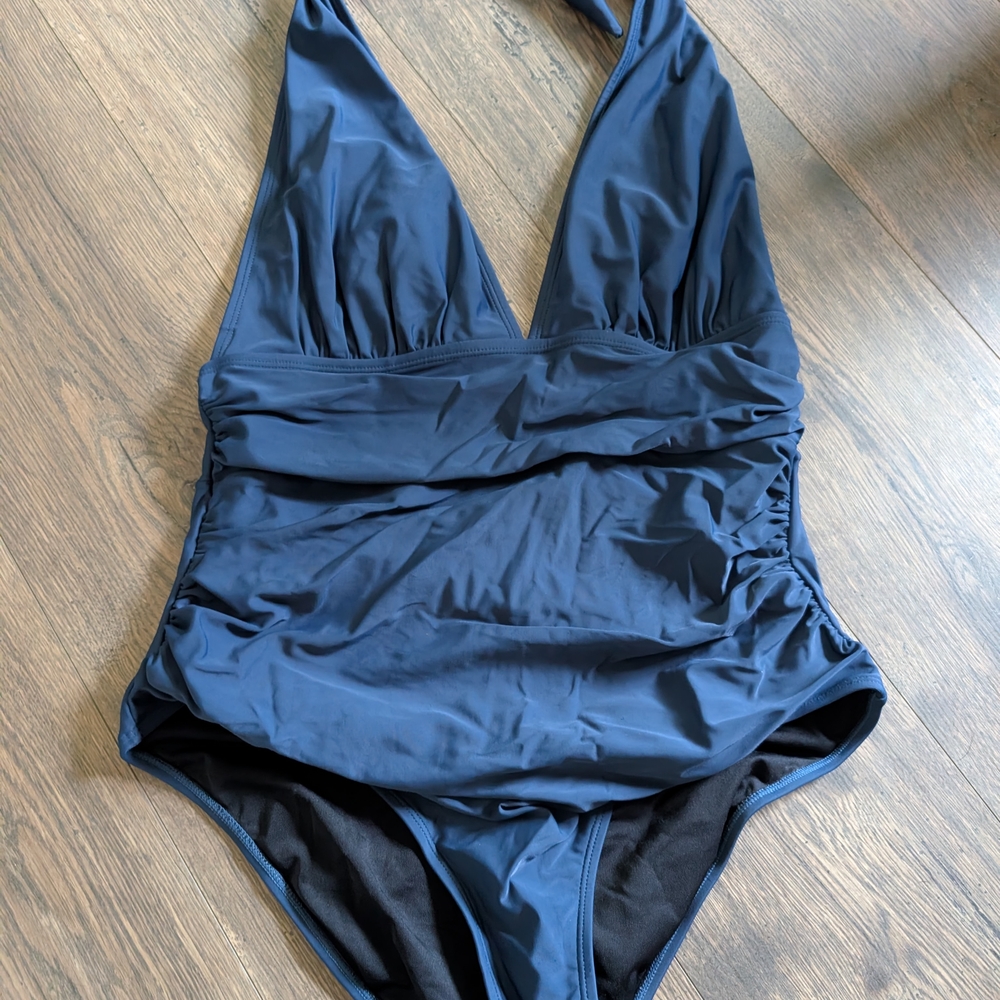 Cupshe Navy One Piece Swimsuit